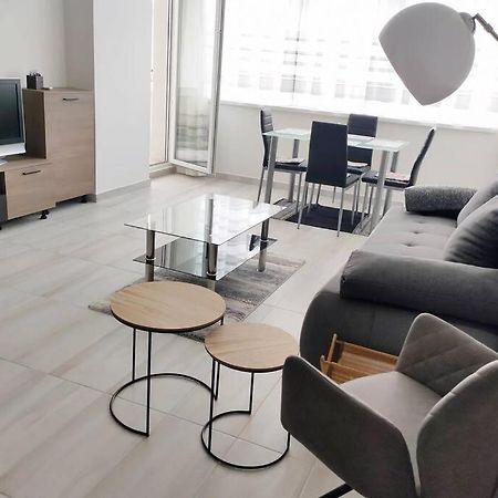 Plaza Apartman - City Center, Free Parking, Free Wifi Ντέμπρετσεν Εξωτερικό φωτογραφία